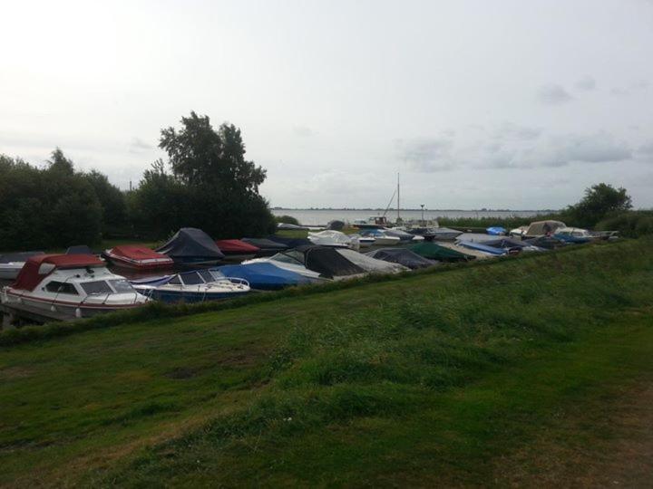 Camping Eefting Rohel Esterno foto